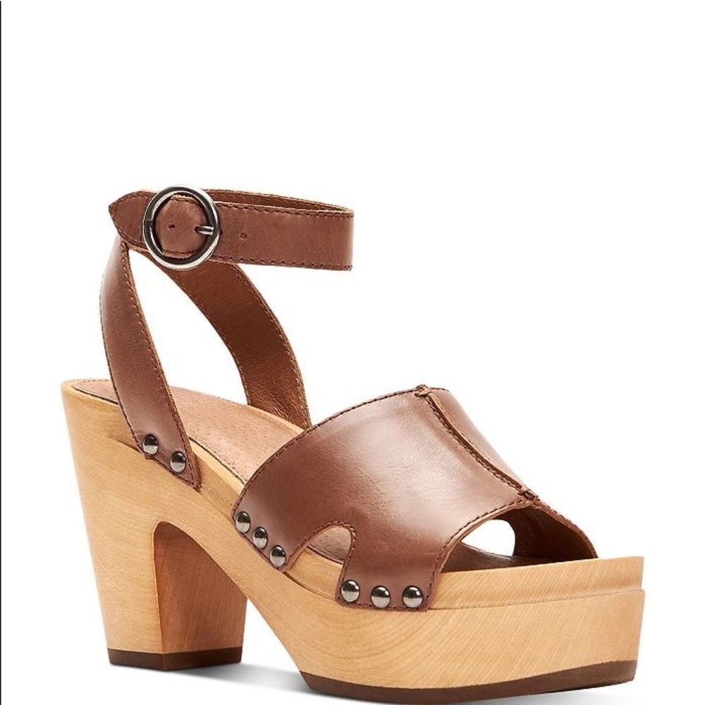 NIB Frye Zelda Seam Clog, Size 8, Tobacco